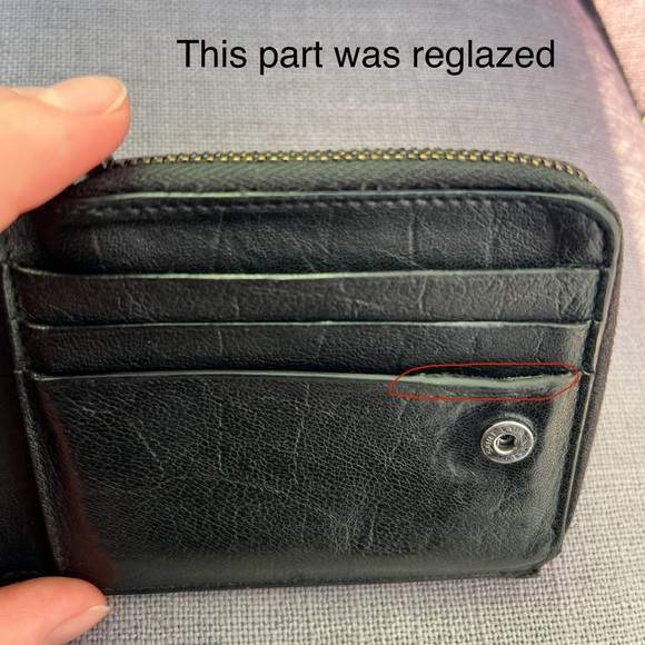 Saint Laurent Cassandra Bi-fold wallet unisex - Picture 10 of 11